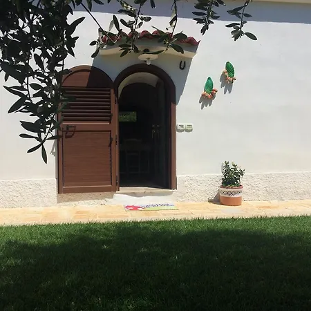 Feriehus Trullo Del Cavaliere Delle Gravine *
