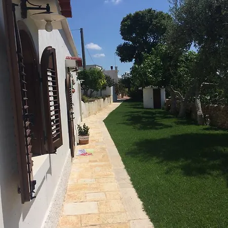 Semesterbostad Trullo Del Cavaliere Delle Gravine Castellaneta